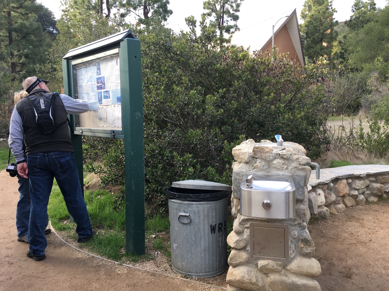 Bathrooms and drinking fountains at the trailhead of Los Leones Canyon 